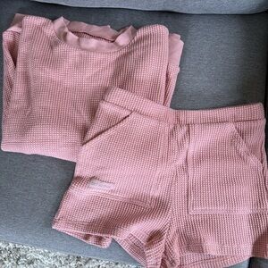 SET Active Temptation Pink Lounge Set Crewneck and Pocket Shorts